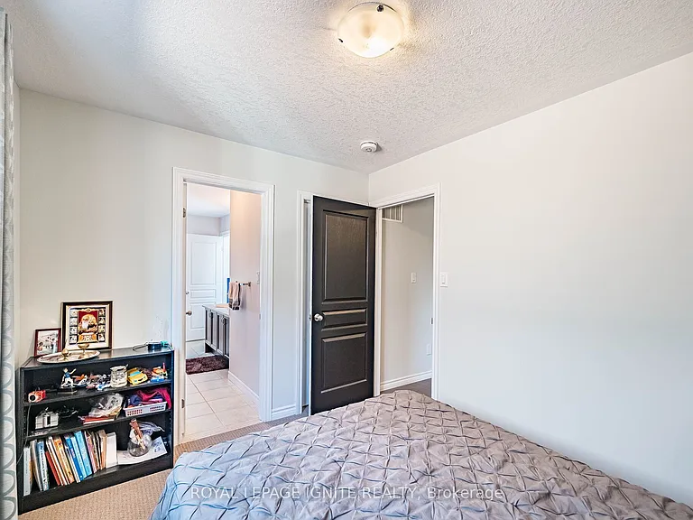 18 Monkton Cir — Photo 41
