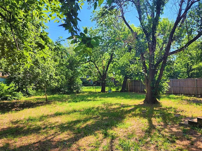 2113 Churchill Way — Photo 39