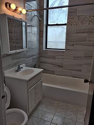 5th image of 23-34 28th Ave Penthouse B