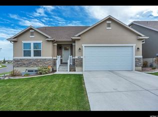 1479 S Lake View Terrace Rd, Saratoga Springs, UT 84045