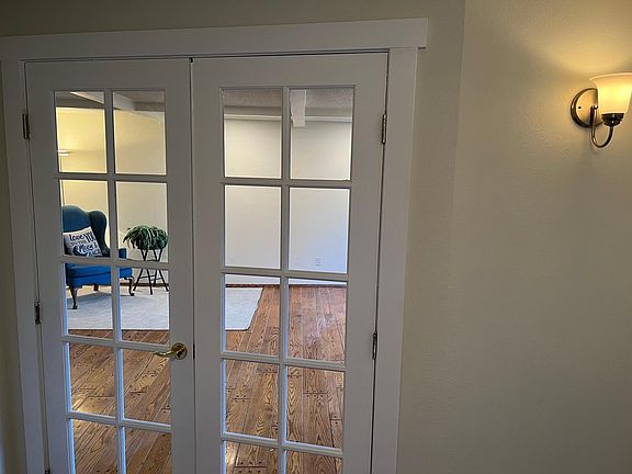 5th image of 2817 SE Forest Villa Ct