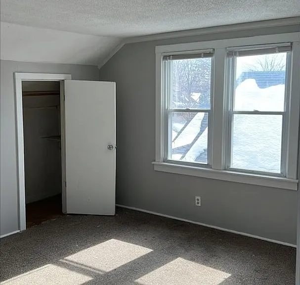 3451 Morgan Ave N — Photo 10