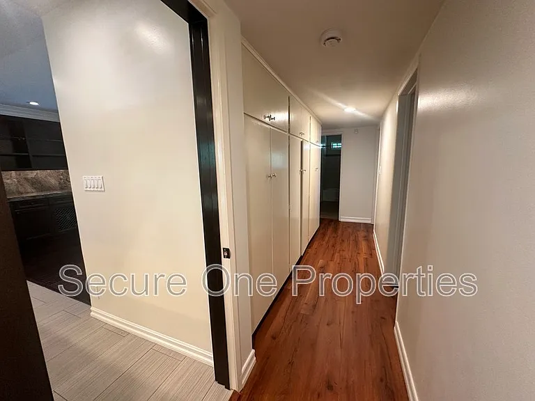23338 Los Encinos Way — Photo 26