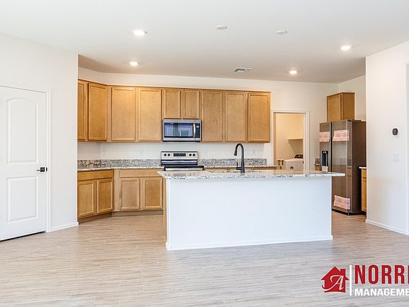 5th image of 1753 E Desert Breeze Pl