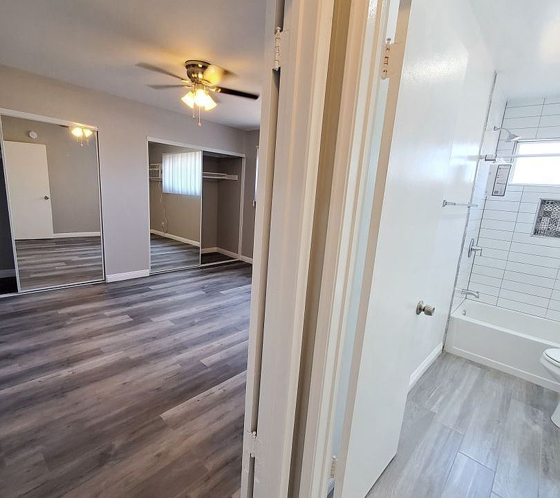 1st image of 125 S Mariposa Ave #19