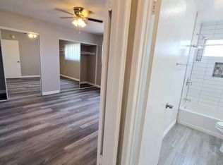 125 S Mariposa Ave #19, Los Angeles, CA 90004