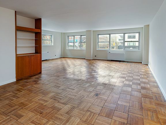 4th image of 201 E 66th St APT 2M