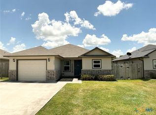 3603 Hanselman Rd, Victoria, TX 77901