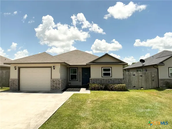 3603 Hanselman Rd, Victoria, TX 77901