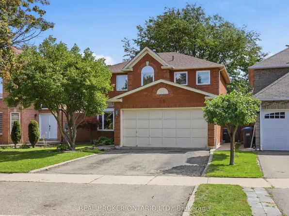 72 Appleton Trl, Brampton, ON L6W 4L3