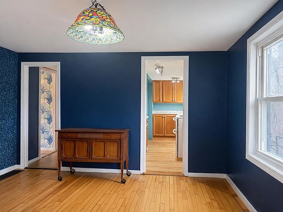 4th image of 238 Nashua Street
