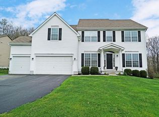 2672 Upland View Ct, Newark, OH 43055