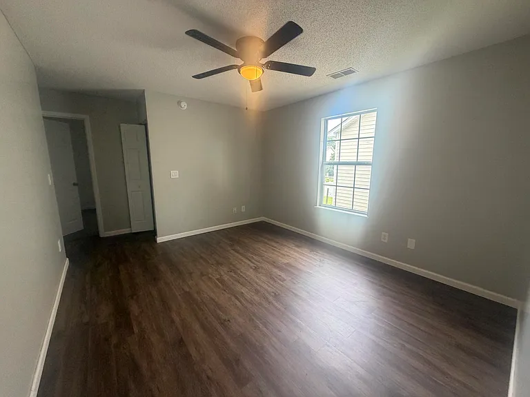 1755 Polaris Dr — Photo 67