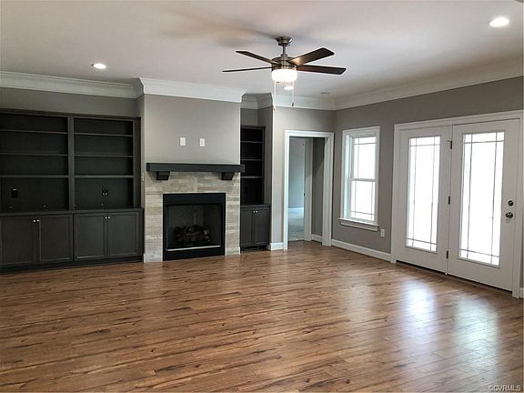 4th image of 15405 Crowning Brook Ln