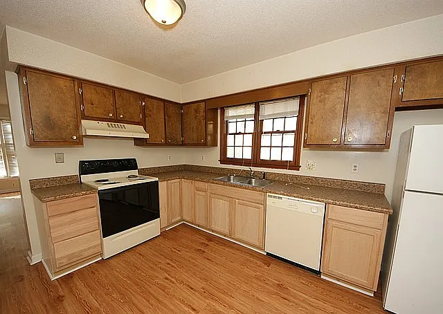 115 Roberta Dr #B — Photo 15