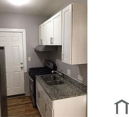 1st image of 11027 S King Dr