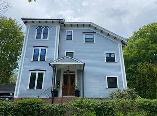 7 Cottage St #1, Newport, RI 02840