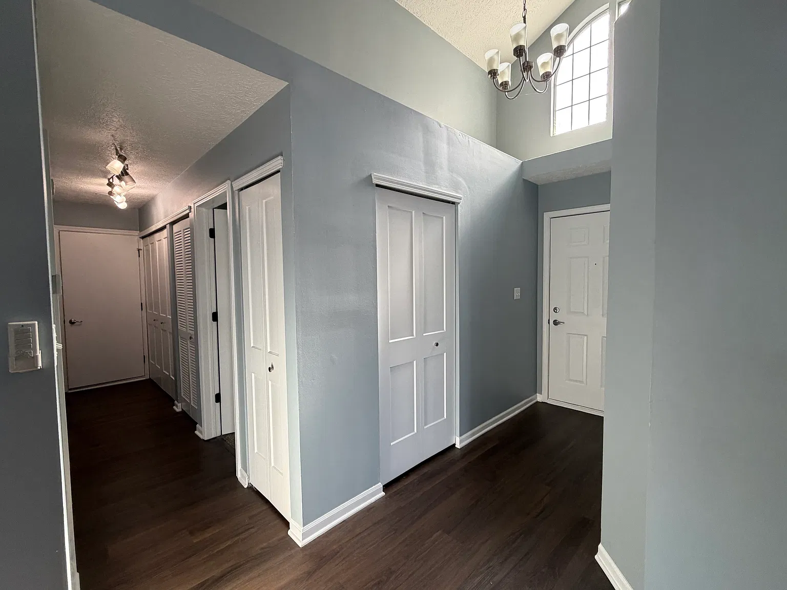 3207 Eddy Ct — Photo 3
