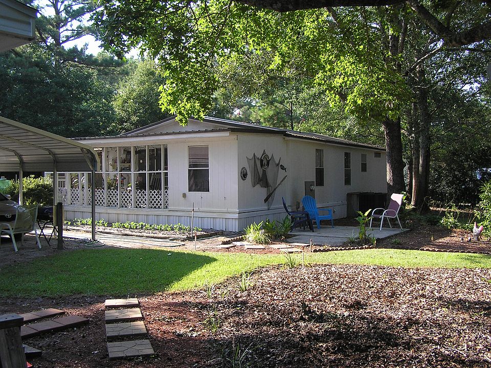 1st image of 130 Woodland Dr