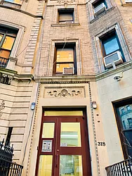 318 West 75th Street in Upper West Side