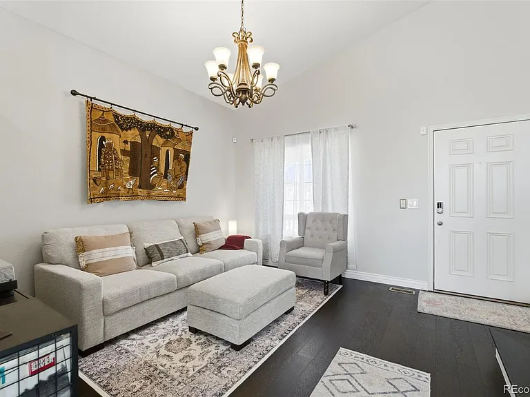 5127 S Malaya Ct — Photo 2