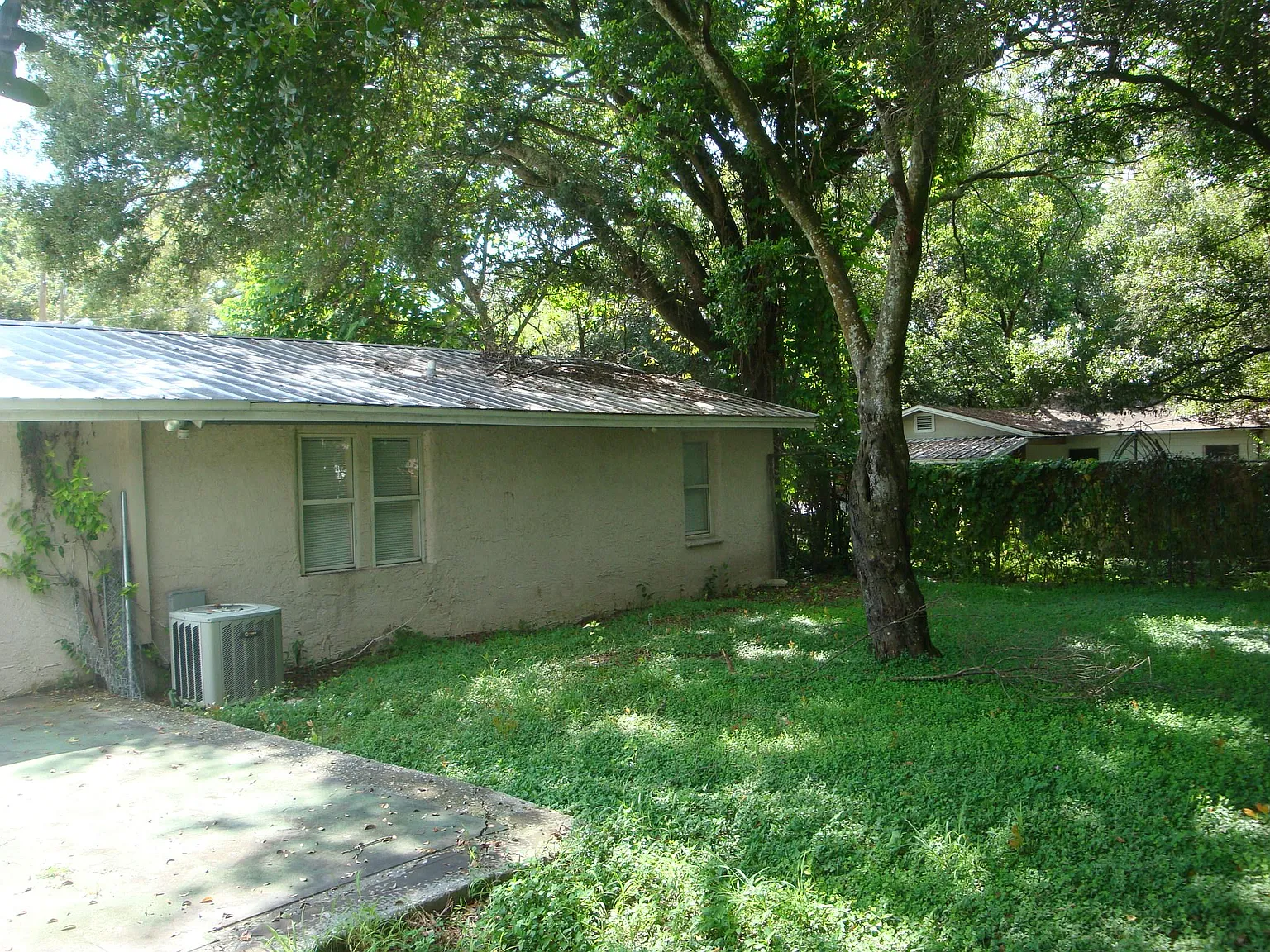 2 bed, 880 sqft, $1,500 — Photo 3