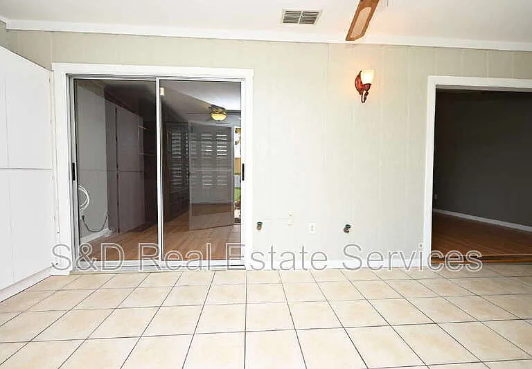 2025 Sylvester Rd #P3 — Photo 16