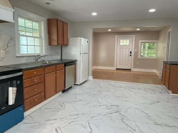 1026 Kelly Mill Rd, Stuart, VA 24171