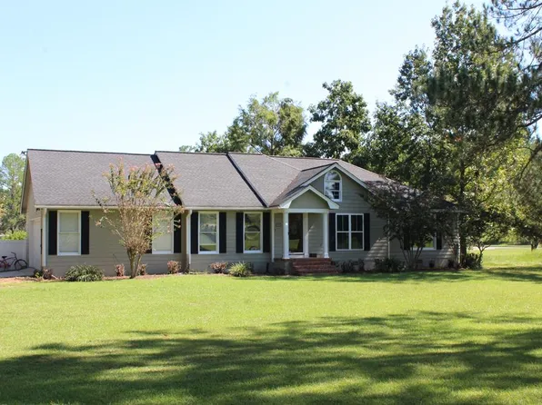99 Springhill Church Rd, Tifton, GA 31793