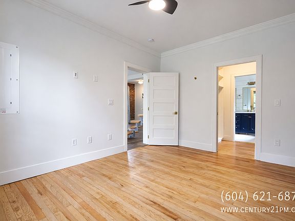 4th image of 34758 Clayburn Rd