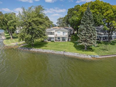 152 Castlewood Dr, Brooklyn, MI, 49230