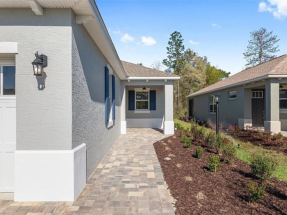 5th image of 9656 SW 108th Terrace Rd