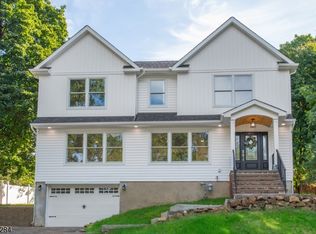 36 Forest Ter, Wayne, NJ 07470