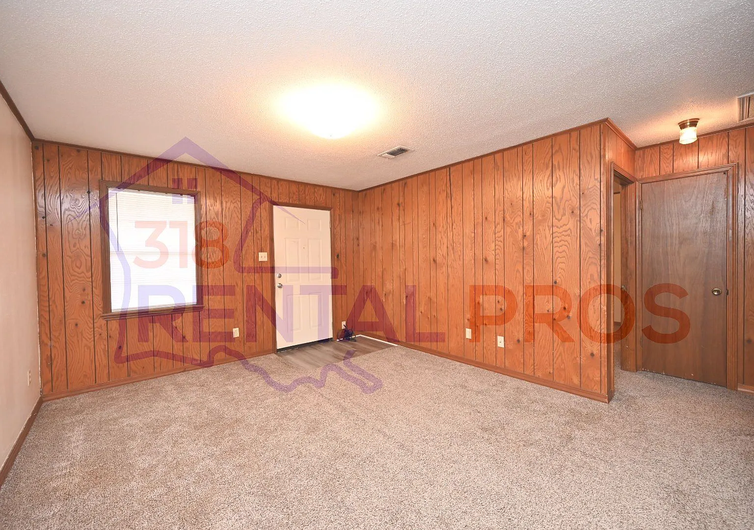 2269 Martin L King Jr. Ave — Photo 4