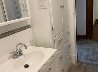 606 Grove St, Dekalb, IL 60115