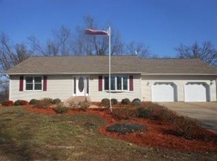 11242 Cherrie St, Dexter, MO 63841