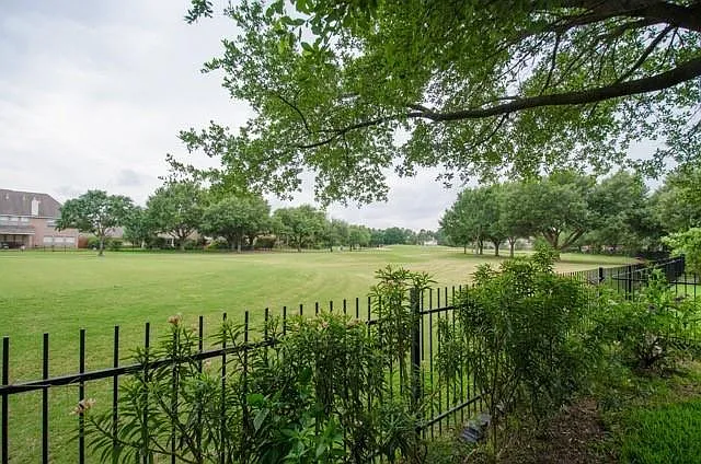 21427 Willow Glade Dr — Photo 23