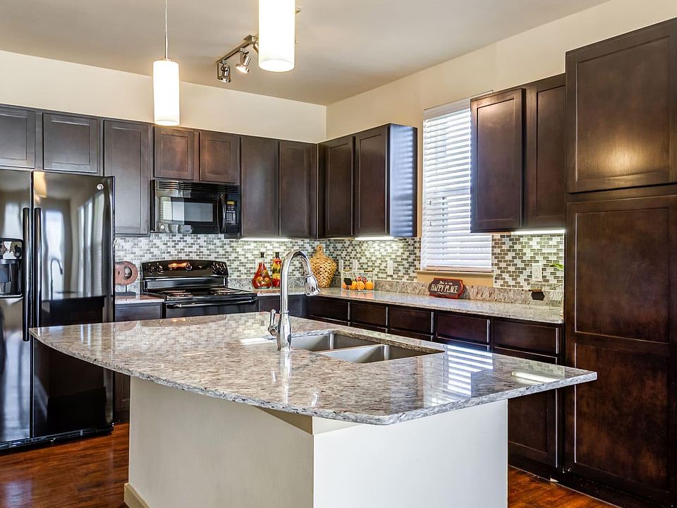 1st image of 3892 Hulen St #232
