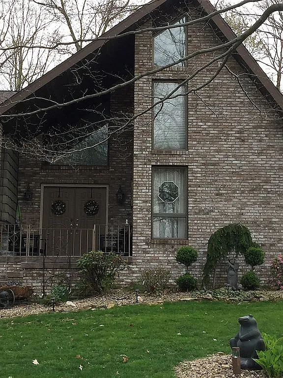 135 Beech Ln photo 1