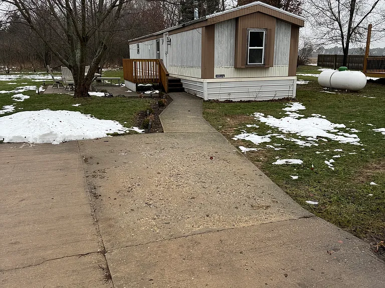 2119 N Mears St — Photo 1