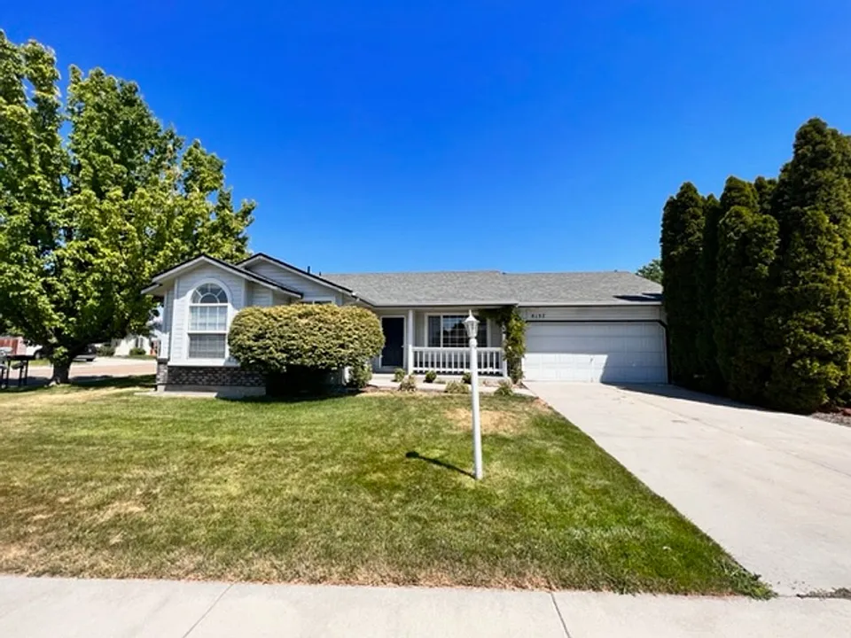 8137 W Waterfowl Ave