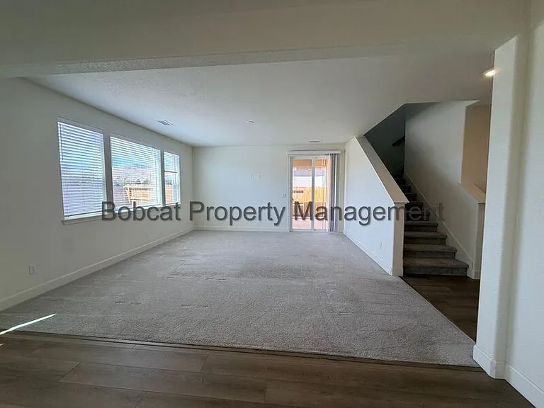 1751 Boundary Peak St — Photo 19