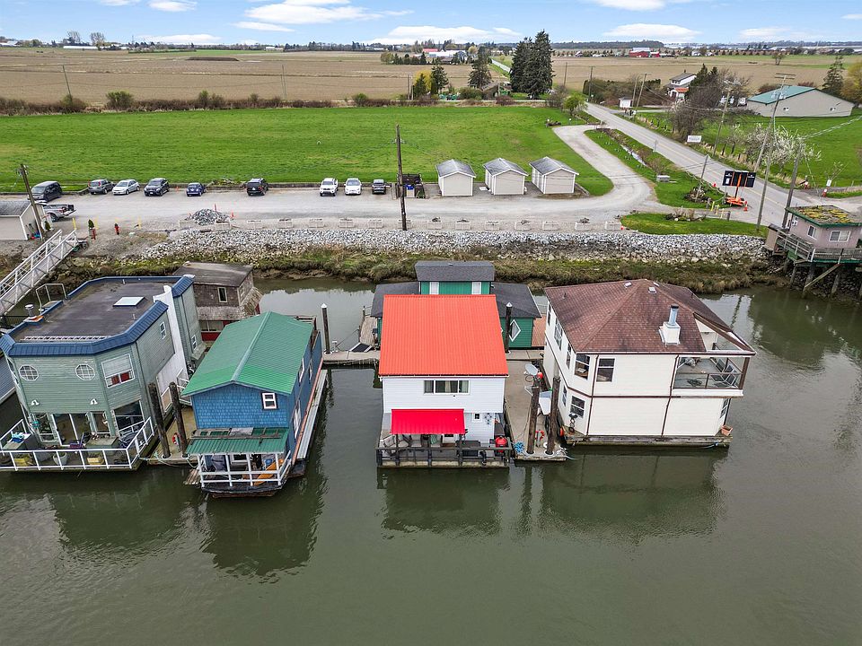 1st image of 3350 Westham Island Rd #3