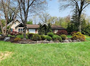 23 Richard Rd, Edison, NJ 08820