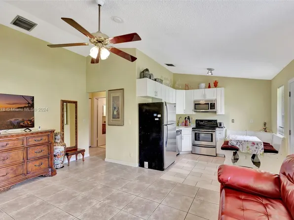 1890 Windsor Dr #1890, North Palm Beach, FL 33408