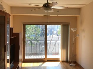 2322 S Canal St UNIT 403, Chicago, IL 60616