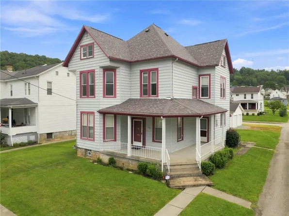 209 S 5th St, West Newton, PA 15089