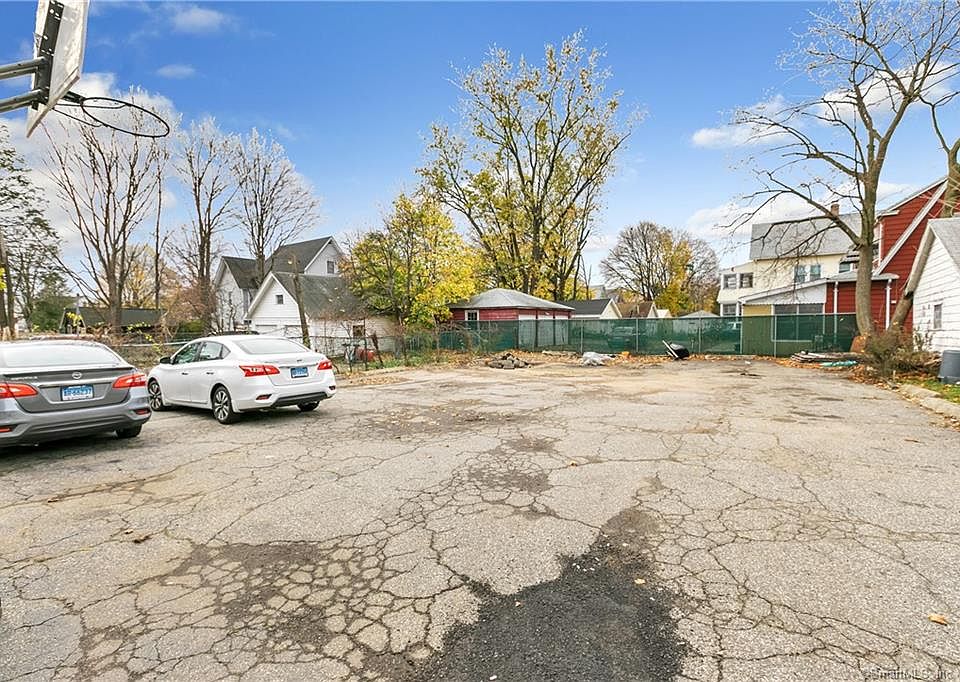 1428 Dixwell Ave Hamden CT Zillow