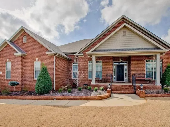 116 Autumn Wind Dr, Madison, AL 35758