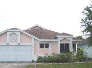 1328 E Glen Oak Rd, North Lauderdale, FL 33068